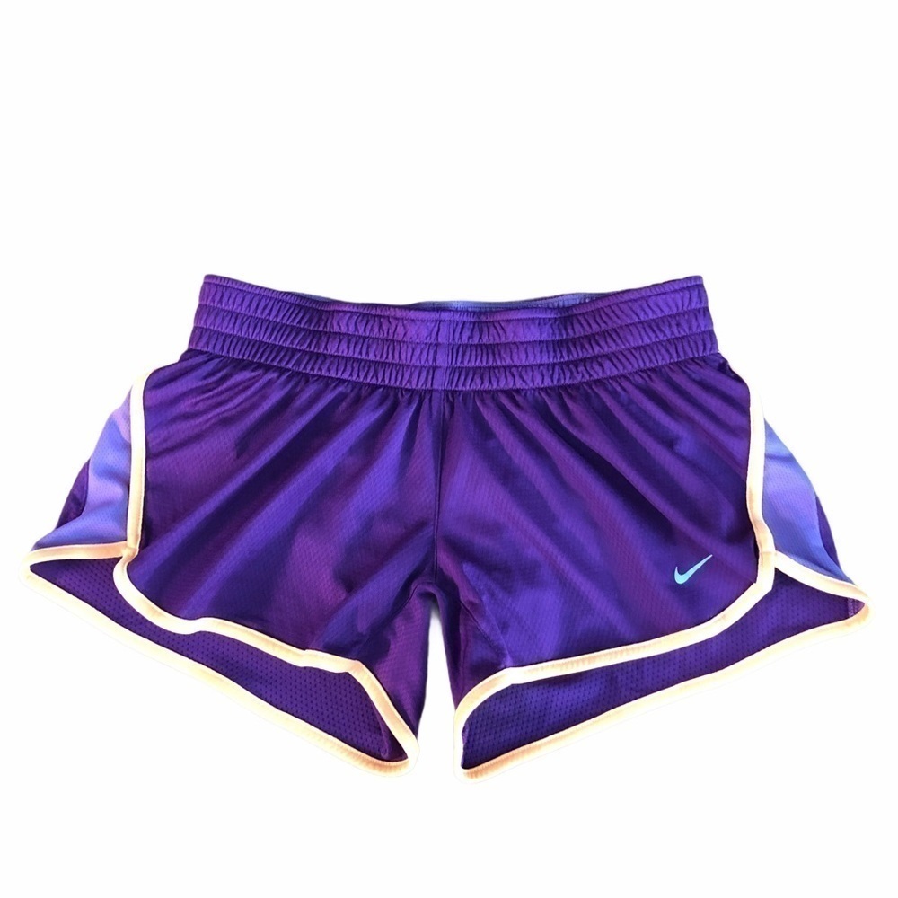 NIKE - WOMENS PURPLE RUNNING SHORTS SIZE MEDIUM